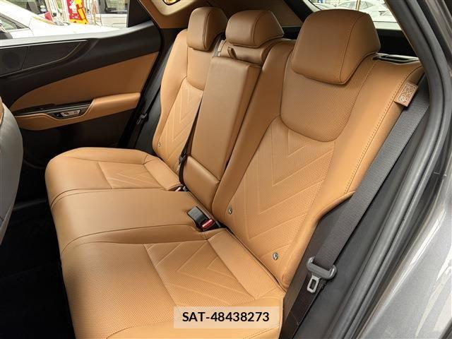 Lexus NX 2022-09 8158706-18