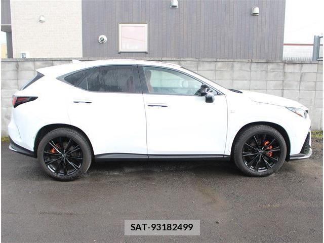 Lexus NX 2023-11 8208447-6