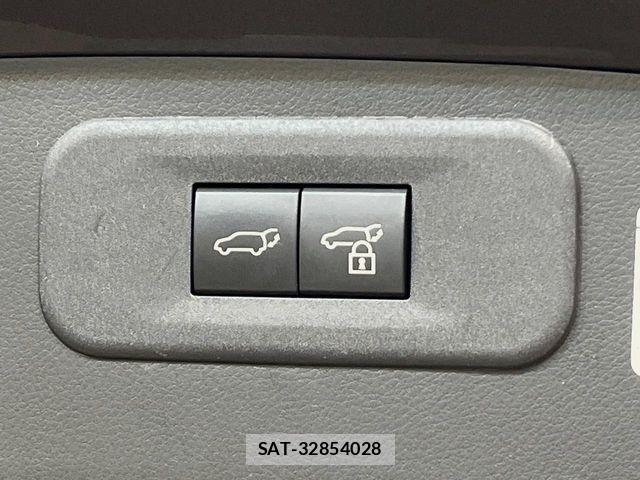 Lexus NX 2023-01 8208448-6