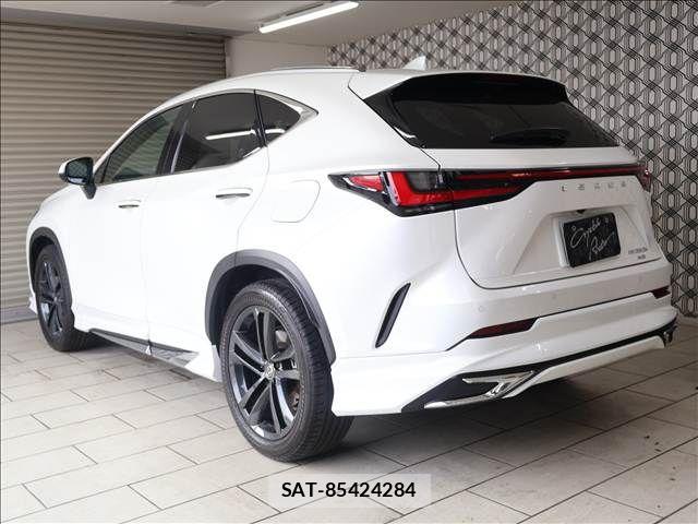 Lexus NX 2023-10 8315209-1