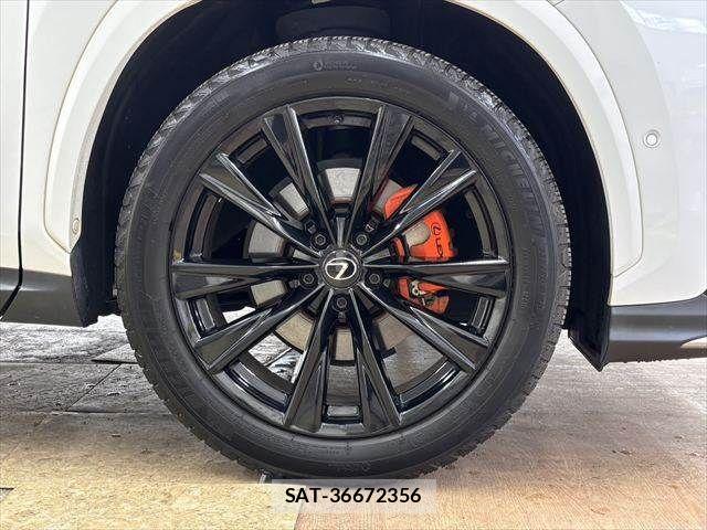 Lexus NX 2023-07 8336588-12