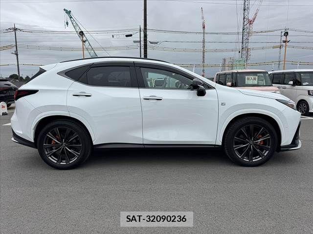 Lexus NX 2023-09 8354860-11
