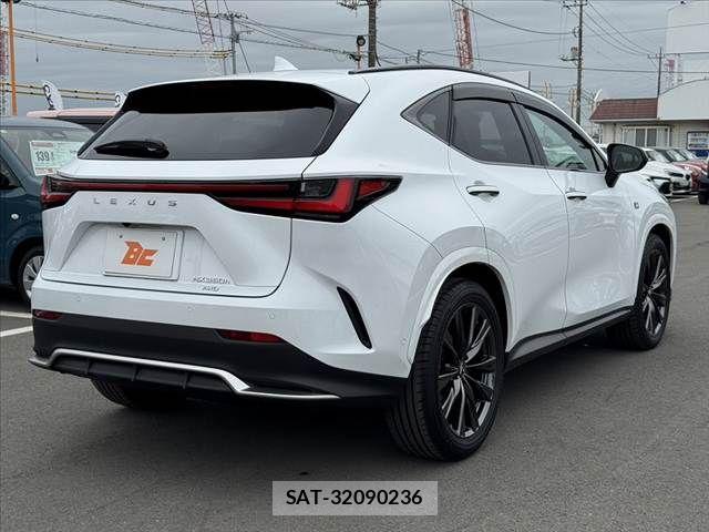 Lexus NX 2023-09 8354860-14