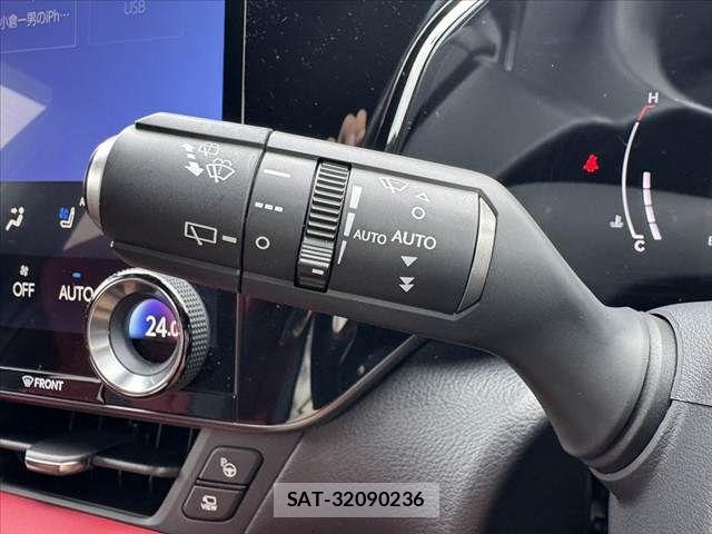 Lexus NX 2023-09 8354860-27