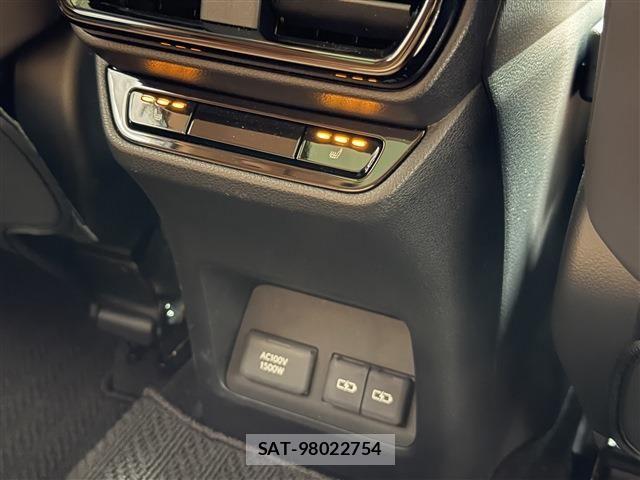 Lexus NX 2025-04 8366772-14