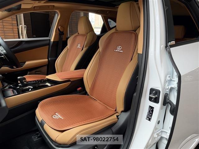 Lexus NX 2025-04 8366772-15