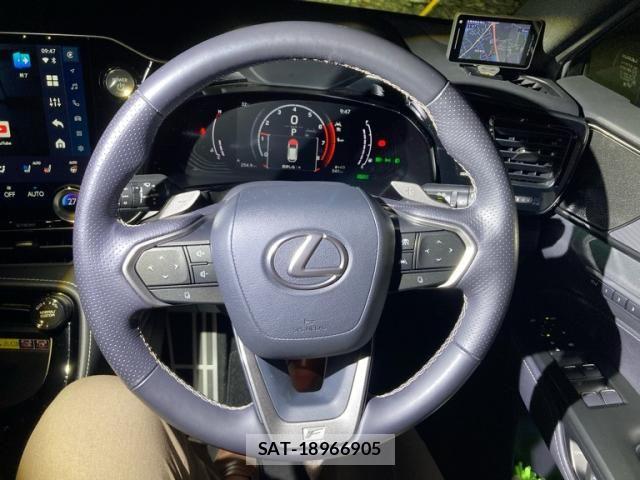 Lexus NX 2023-06 8366778-12