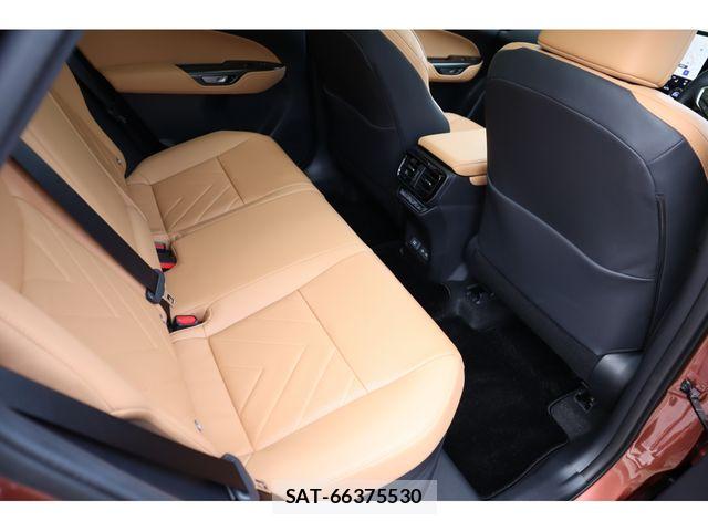 Lexus NX 2025-09 8366774-10