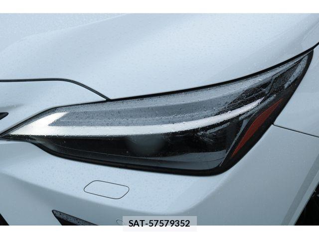 Lexus NX 2025-07 8666422-13