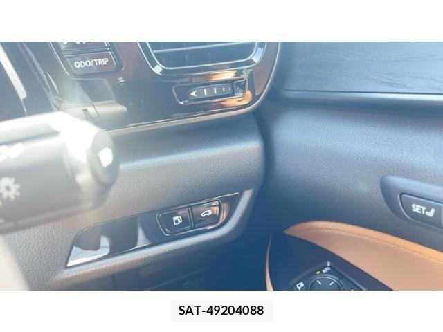 Lexus NX 2022-03 8659987-18