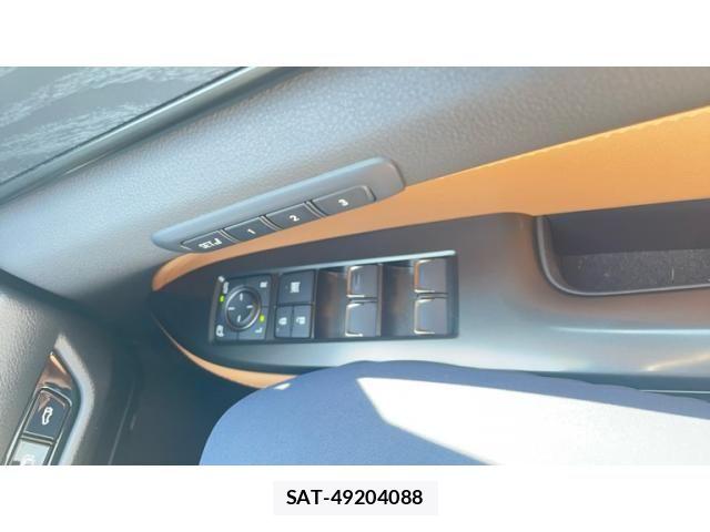 Lexus NX 2022-03 8659987-19