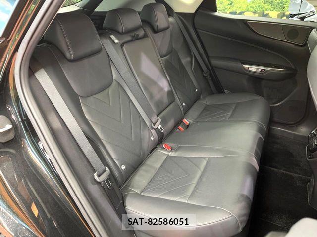 Lexus NX 2022-05 8780898-11