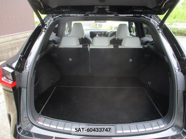 Lexus NX 2025-05 8830011-14