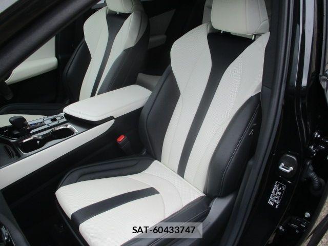 Lexus NX 2025-05 8830011-17