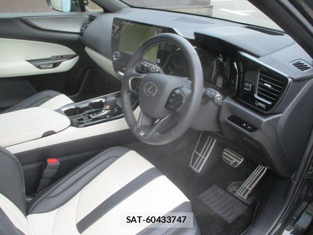 Lexus NX 2025-05 8830011-1