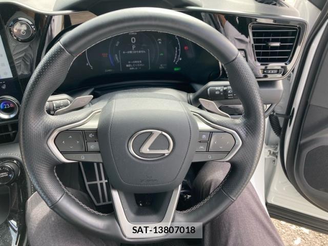 Lexus NX 2023-09 8830010-13
