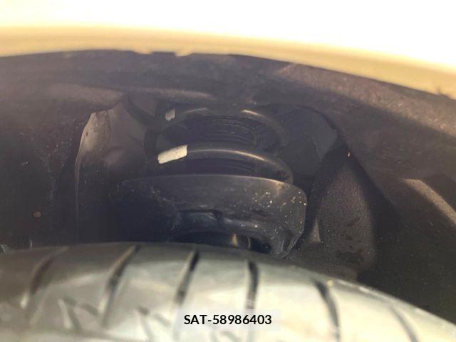 Lexus NX 2025-04 8849601-17