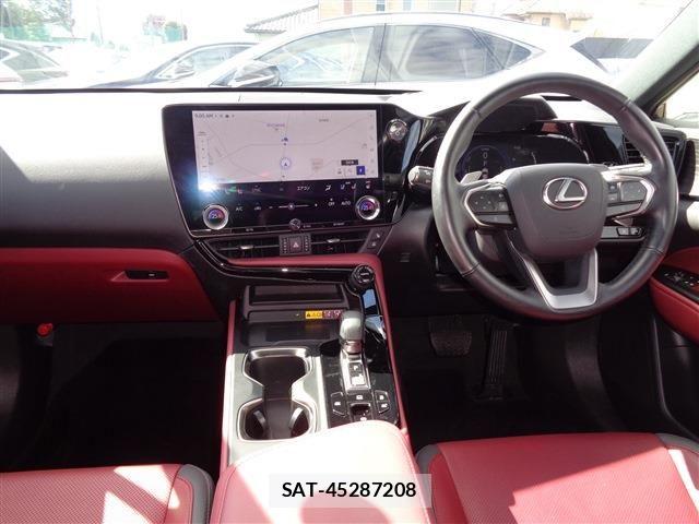 Lexus NX 2023-05 8883858-12