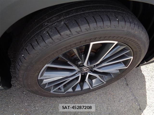 Lexus NX 2023-05 8883858-8