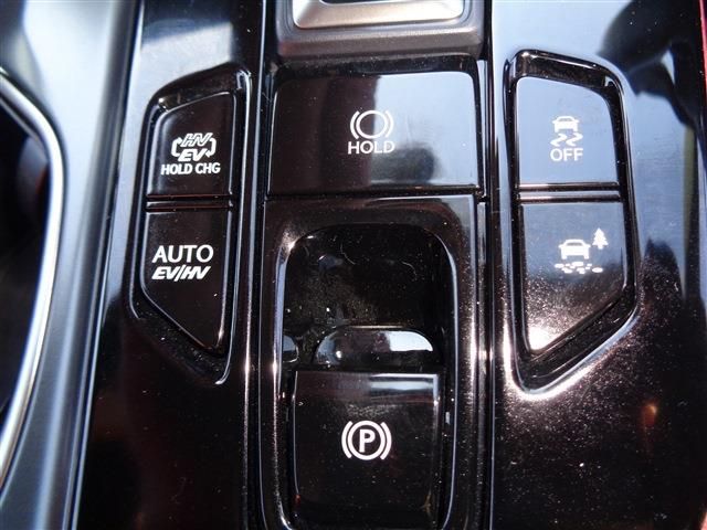 Lexus NX 2024-04 1586196-26