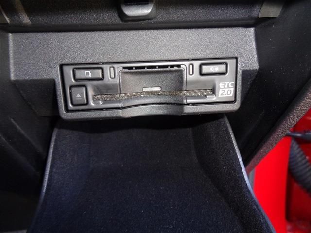 Lexus NX 2024-04 1586196-28