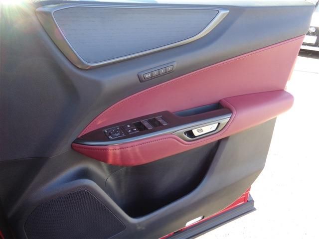 Lexus NX 2024-04 1586196-29