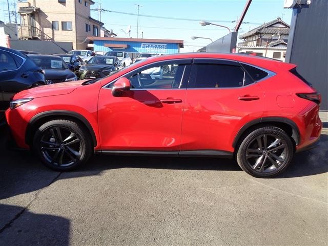 Lexus NX 2024-04 1586196-4