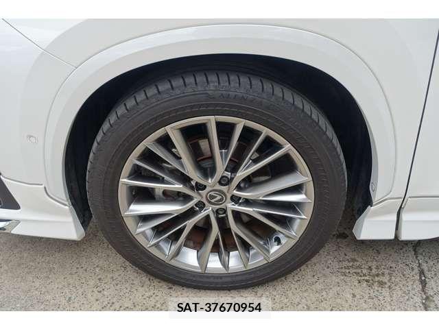 Lexus NX 2023-09 6011821-10