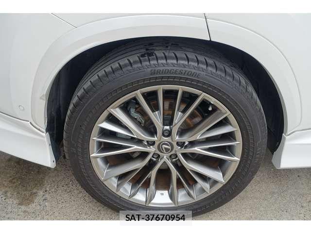 Lexus NX 2023-09 6011821-13