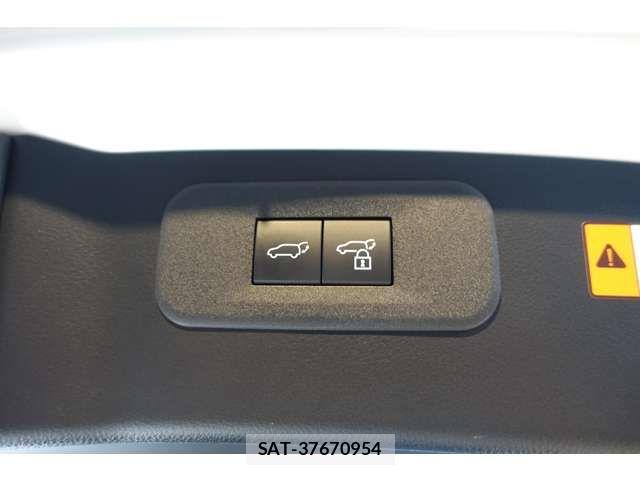Lexus NX 2023-09 6011821-7
