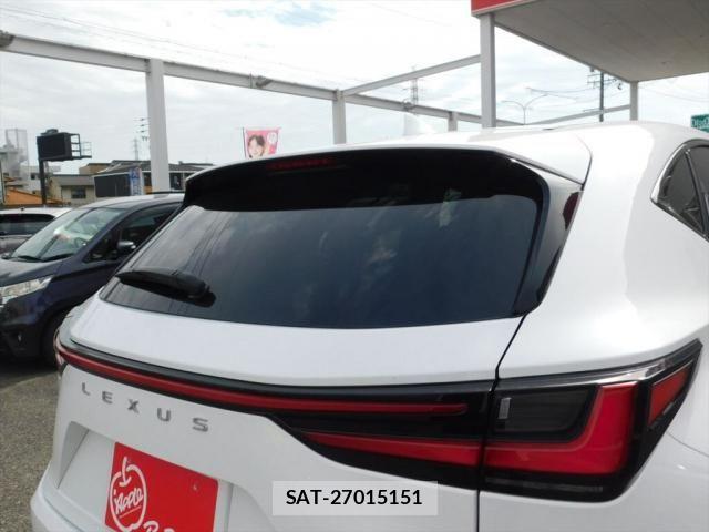 Lexus NX 2022-01 6264889-14