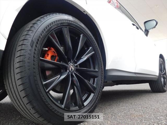Lexus NX 2022-01 6264889-16