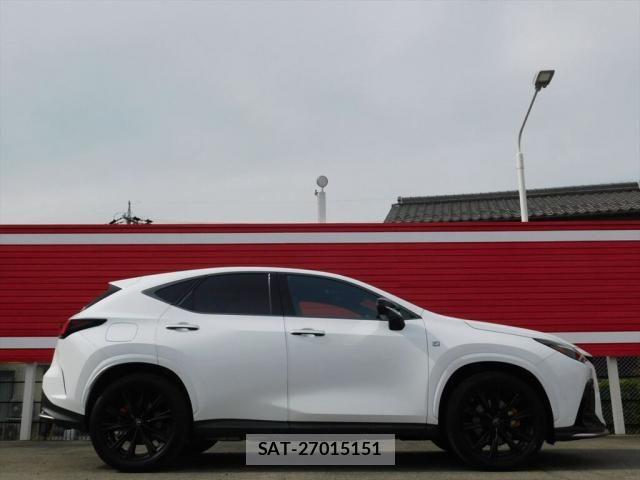 Lexus NX 2022-01 6264889-3