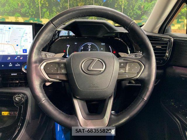 Lexus NX 2022-01 7059303-10