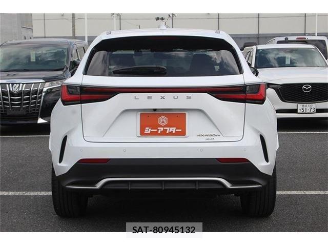 Lexus NX 2021-12 7221101-12