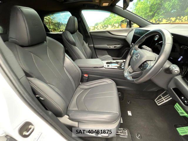 Lexus NX 2024-01 7221095-7