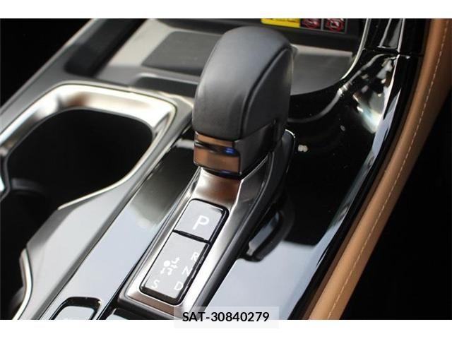 Lexus NX 2022-10 7251355-25