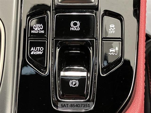 Lexus NX 2023-07 7392701-17