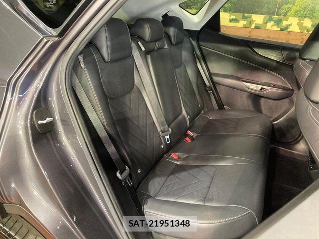 Lexus NX 2022-01 7501318-9