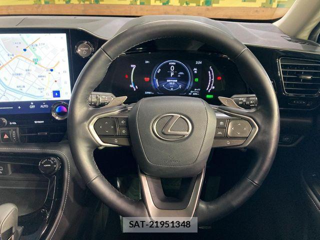 Lexus NX 2022-01 7501318-7