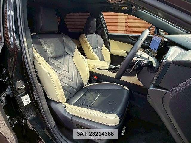 Lexus NX 2023-06 7786609-7