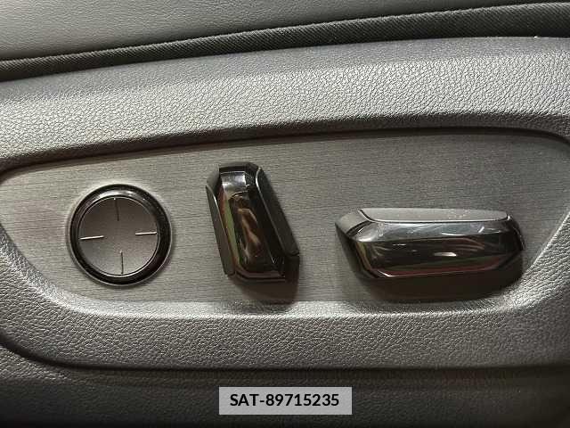 Lexus NX 2021-12 7786604-13