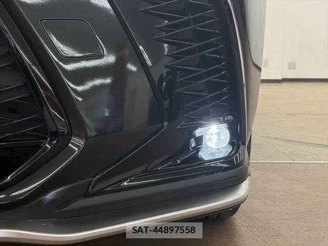 Lexus NX 2023-03 7877444-11
