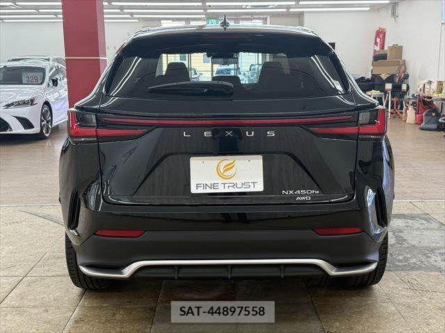 Lexus NX 2023-03 7877444-17