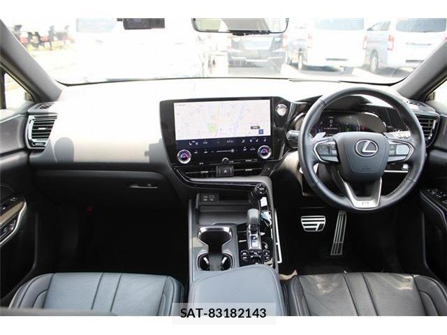 Lexus NX 2022-11 8074381-26