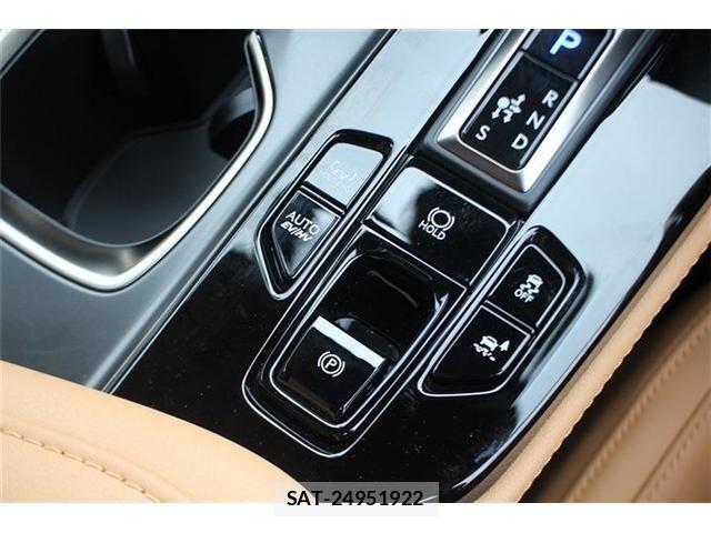 Lexus NX 2021-12 8100184-26