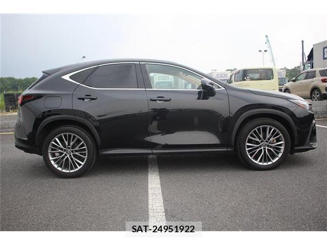 Lexus NX 2021-12 8100184-8
