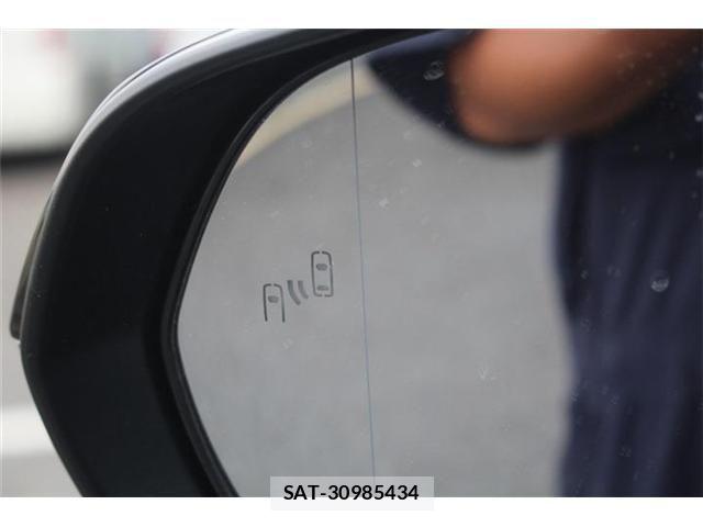Lexus NX 2021-12 8208450-25