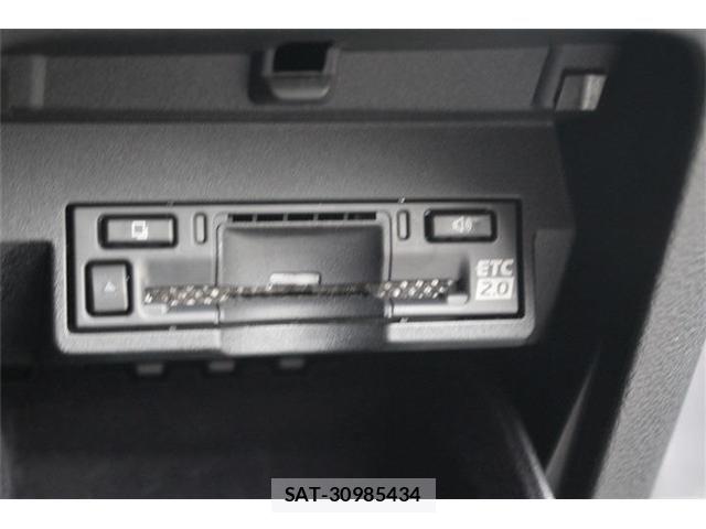 Lexus NX 2021-12 8208450-3