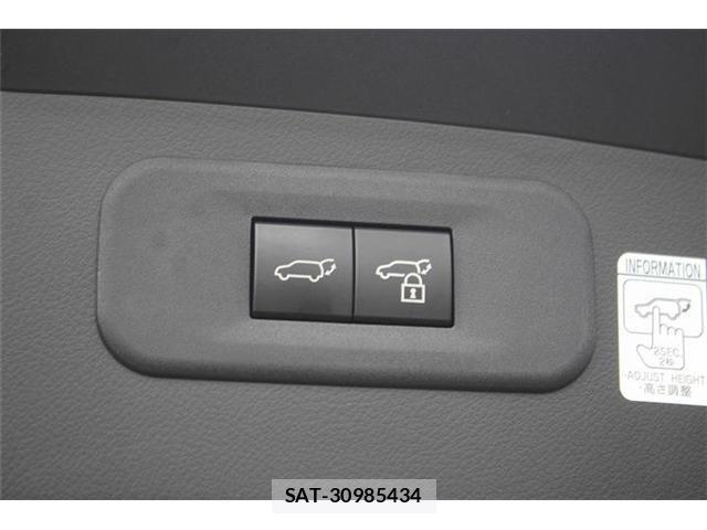 Lexus NX 2021-12 8208450-4